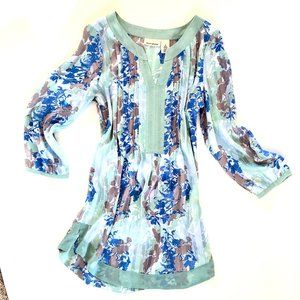 DKNY tunic blouse w/ underlay camisole